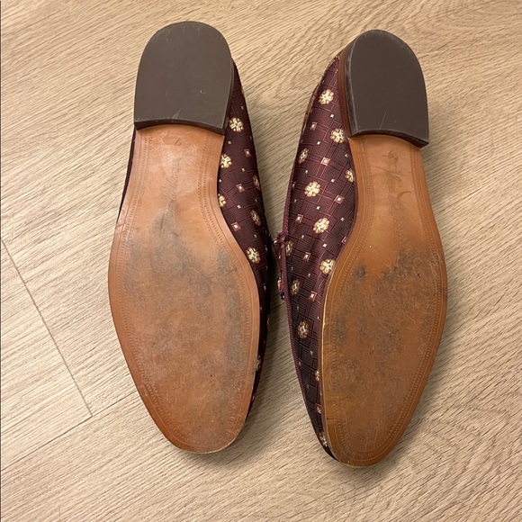 Sam Edelman Loraine Maroon Loafers with Gold Details - Picture 2 of 4